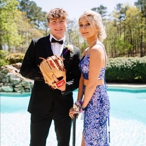 Meet your Posher, Ashford